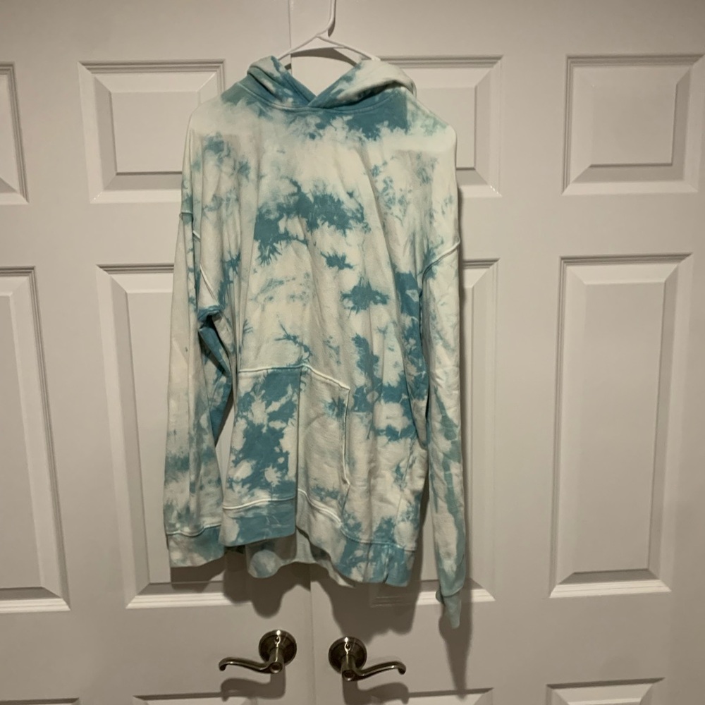 Arizona Jean Company Blue Tie-Dye Hoodie